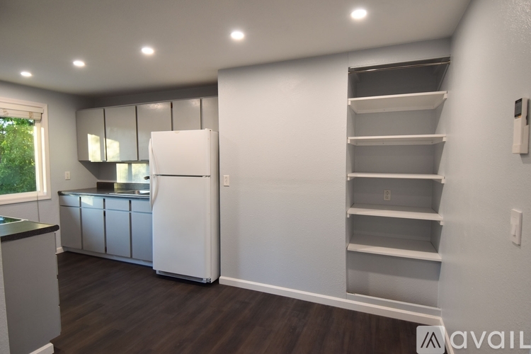 10170 SW Winter Ln 1 Apartment for Rent - Photo gallery 5