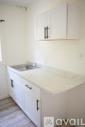 550 Shastina Drive 1 Apartment for Rent - Photo gallery 4