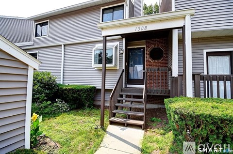 1308 Mill Pond Dr 2 Beds Apartment for Rent
