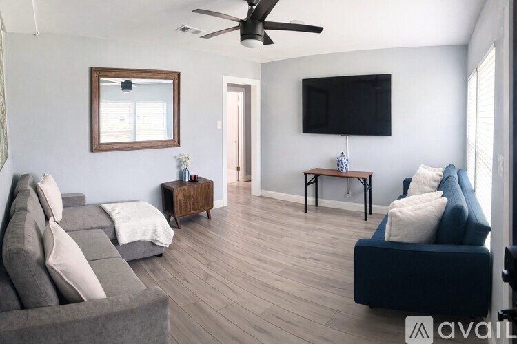 228 Harrison Ln 3 Beds Single Family Home for Rent - Photo gallery 3