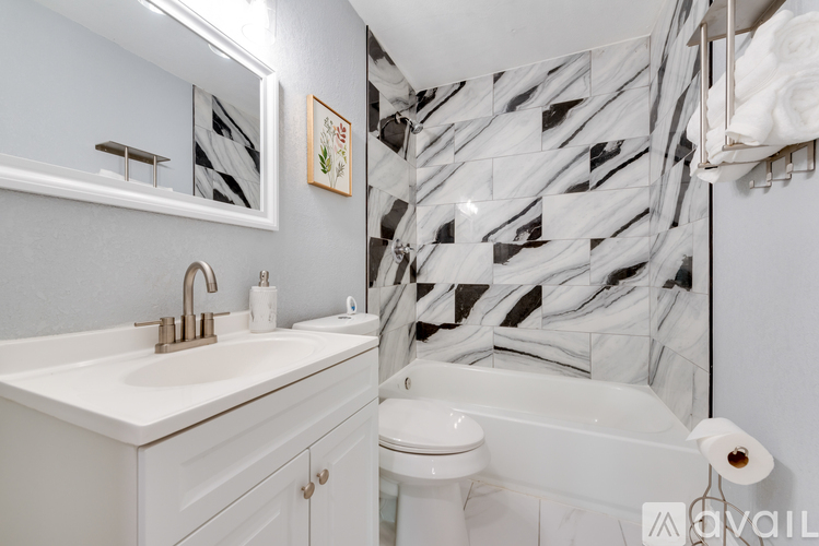 228 Harrison Ln 3 Beds Single Family Home for Rent - Photo gallery 5