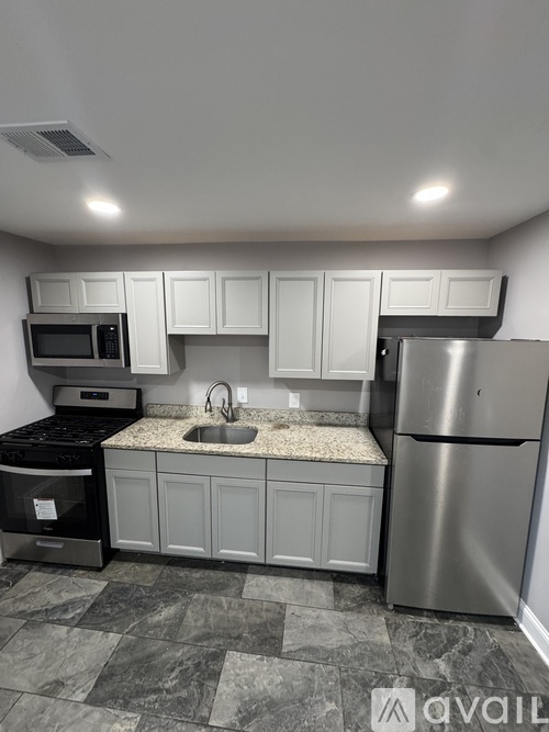 3235 Ely Pl SE 2 Beds Apartment for Rent - Photo gallery 2