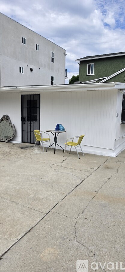 5723 Klump Ave Studio Apartment for Rent - Photo gallery 2