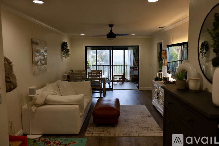 27227 Pullen Avenue A25 2 Beds Single Family Home for Rent - Photo gallery 2