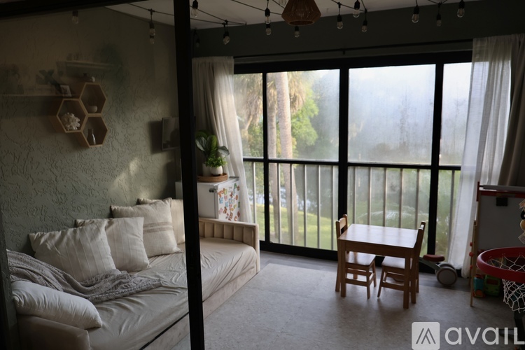 27227 Pullen Avenue A25 2 Beds Single Family Home for Rent - Photo gallery 3