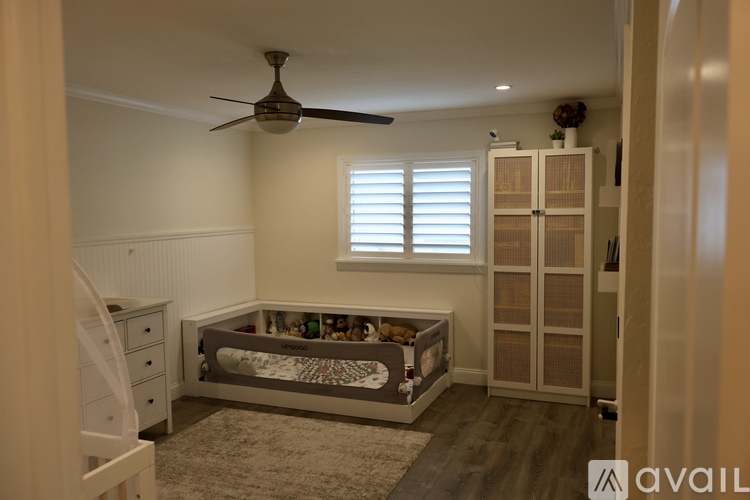 27227 Pullen Avenue A25 2 Beds Single Family Home for Rent - Photo gallery 5