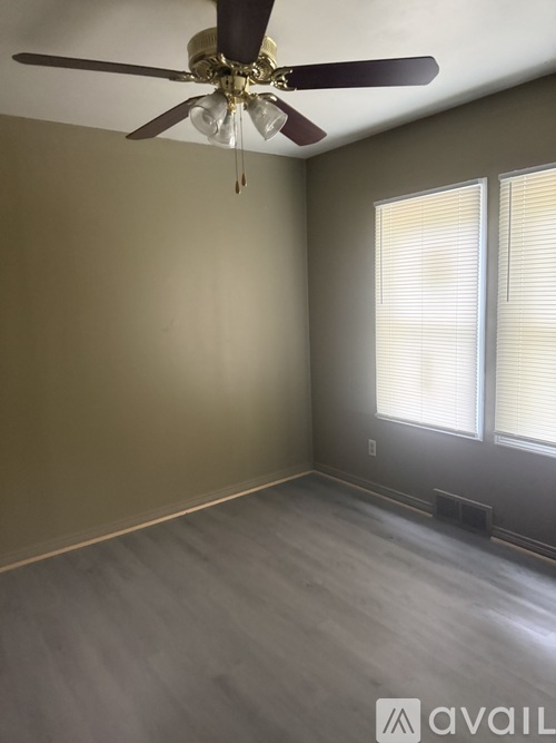 2356 S Volutsia Ave 3 Beds Single Family Home for Rent - Photo gallery 3