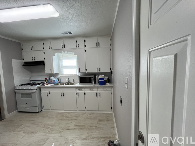 1220 N 35th St 2 Beds Single Family Home for Rent - Photo gallery 5