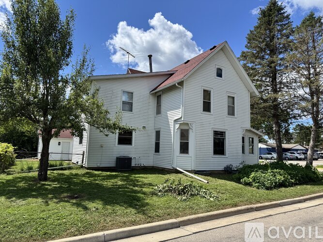 2312 Jovina Street 4 Beds Single Family Home for Rent - Photo gallery 3
