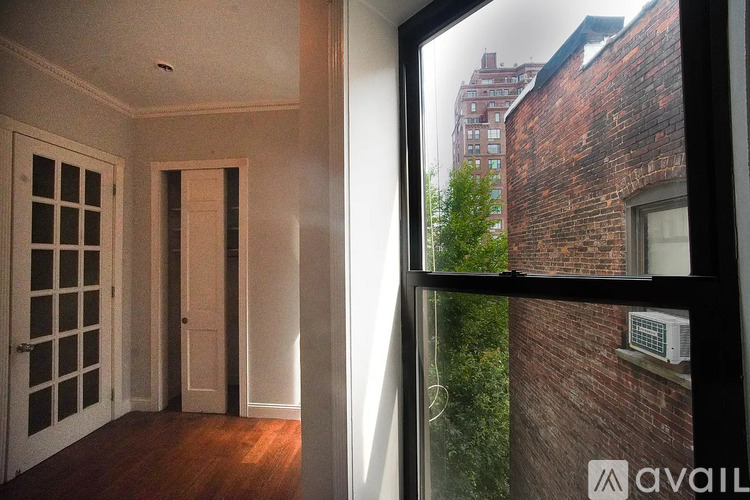 9 West 103rd St 6 Beds Apartment for Rent - Photo gallery 3