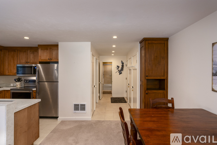 1428 Cottonwood Condo Dr 1 Condo for Rent - Photo gallery 4