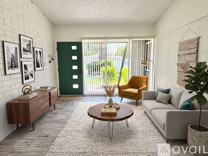 2644 N 46th St 1 Apartment for Rent - Photo gallery 3