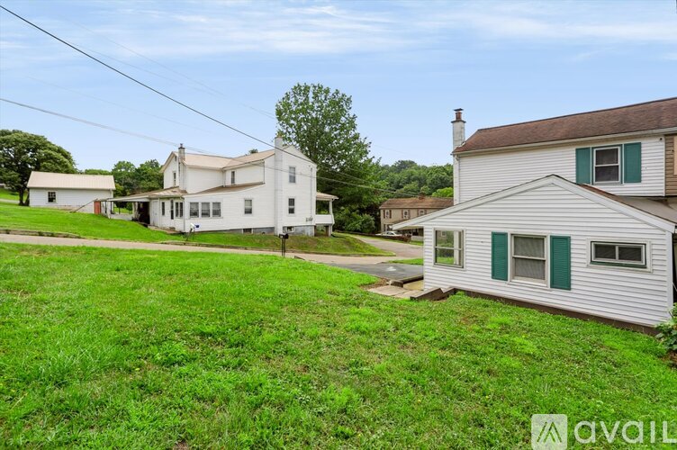 459 Chamber St 1 Townhouse for Rent - Photo gallery 5