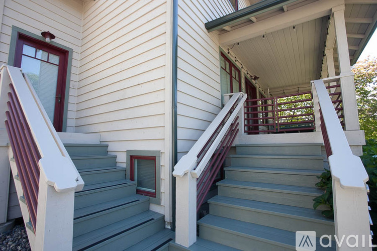 923 Cascade Ave 4 Beds Single Family Home for Rent - Photo gallery 2