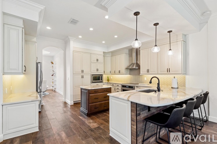 12649 Oak Hollow Ct 3 Beds Single Family Home for Rent - Photo gallery 1
