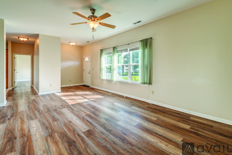 175 Springfield Meadow Dr 3 Beds Single Family Home for Rent - Photo gallery 3