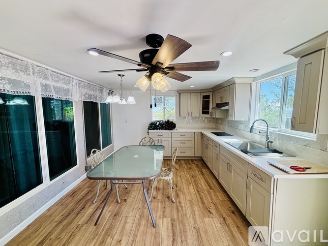 318 Sugar Loaf Dr 1 Apartment for Rent - Photo gallery 3