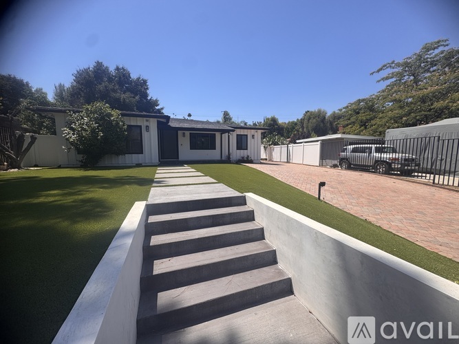 4825 San Feliciano Dr 3 Beds Single Family Home for Rent - Photo gallery 3