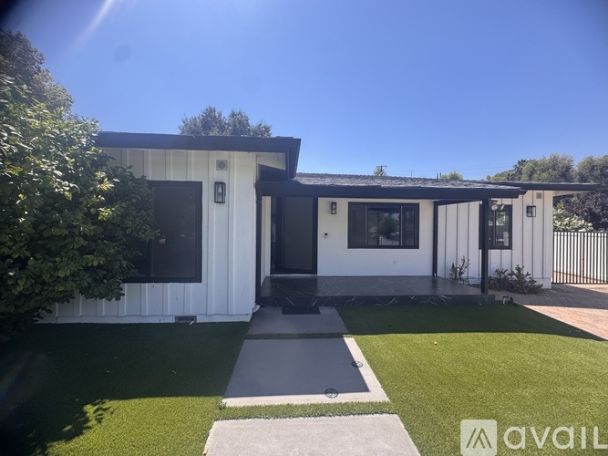 4825 San Feliciano Dr 3 Beds Single Family Home for Rent - Photo gallery 4