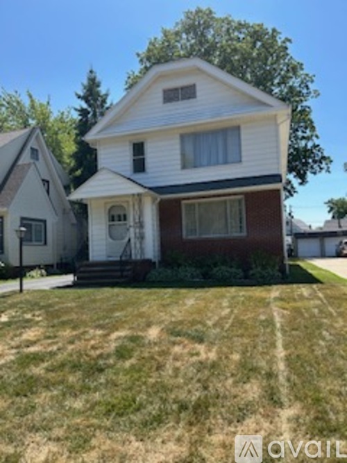 14727 Fernway Avenue 2 Beds Apartment for Rent - Photo gallery 2