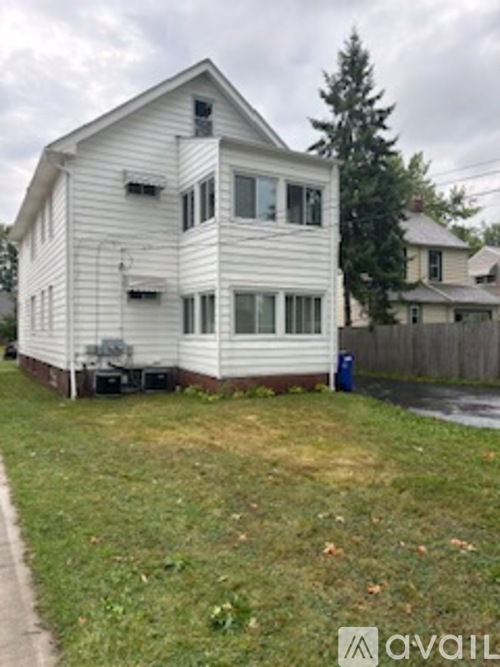 14727 Fernway Avenue 2 Beds Apartment for Rent - Photo gallery 5