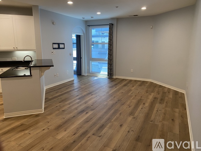 3957 30th St 1 Condo for Rent - Photo gallery 1