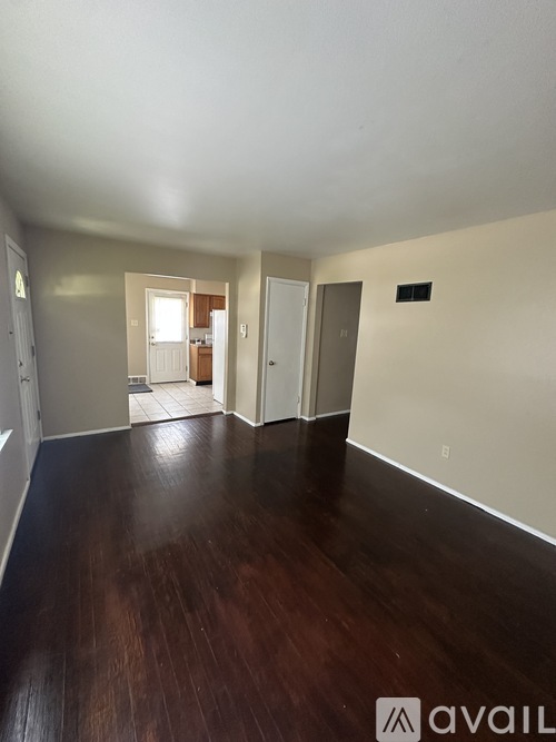 5940 Brand Ave 3 Beds Single Family Home for Rent - Photo gallery 5