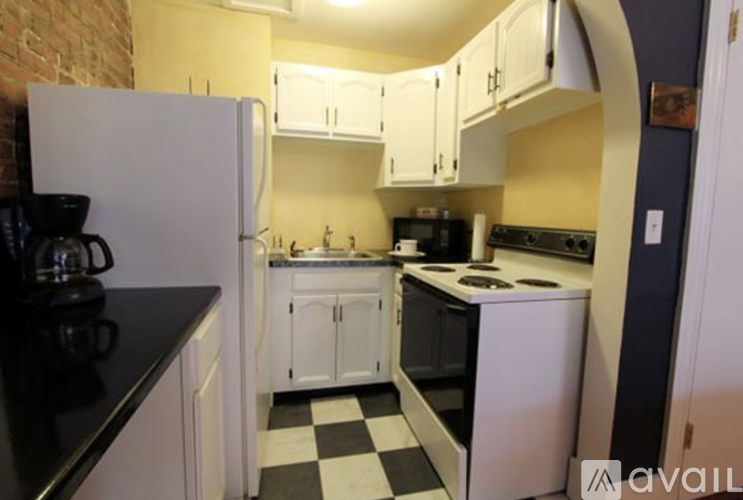 85 Marlborough St Studio Apartment for Rent - Photo gallery 5