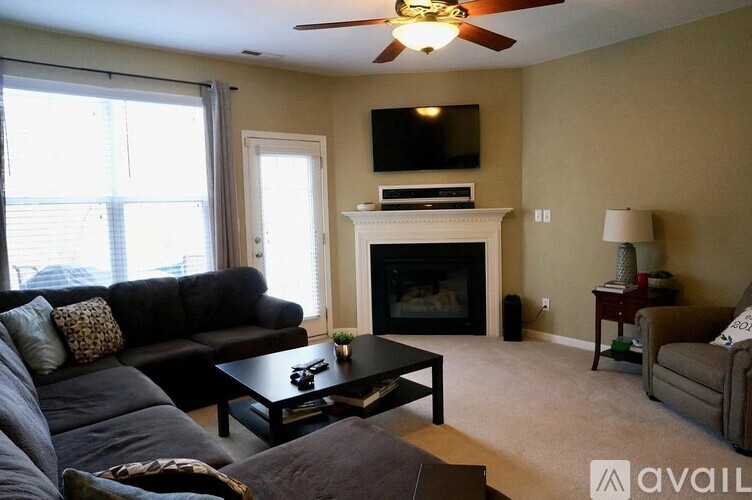 8456 Central Drive 2 Beds Townhouse for Rent - Photo gallery 4