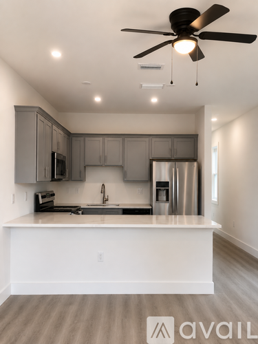 926 E 11th Ave 4 Beds Single Family Home for Rent - Photo gallery 3