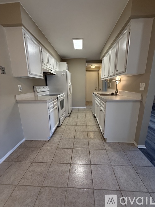 24104 Meadowbridge Dr 2 Beds Condo for Rent - Photo gallery 5