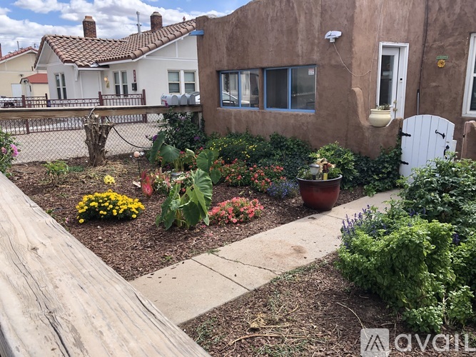 516 Granite NW 2 Beds Single Family Home for Rent - Photo gallery 2