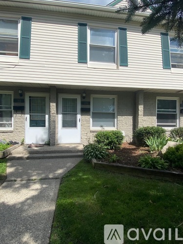 135 Floral Avenue 2 Beds Condo for Rent - Photo gallery 1