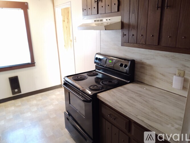 750 N 8th St 1 Apartment for Rent - Photo gallery 3