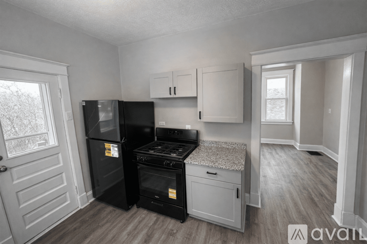 2550 Montana Ave 3 Beds Single Family Home for Rent - Photo gallery 5