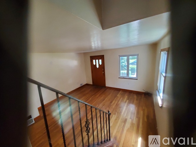 1515 Ridge Avenue 3 Beds Single Family Home for Rent - Photo gallery 3