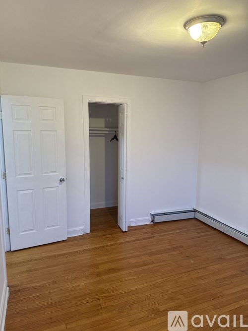 25 Glen St 2 Beds Apartment for Rent - Photo gallery 4