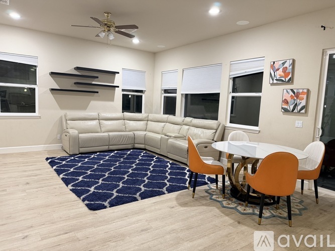 90 N Winchester Blvd 4 Beds Single Family Home for Rent - Photo gallery 2