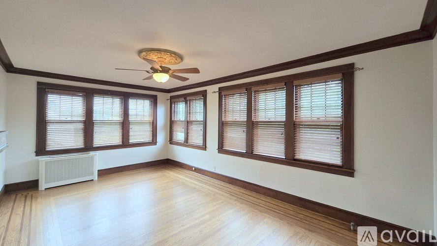 75 Williamson Avenue 2 Beds Apartment for Rent - Photo gallery 3
