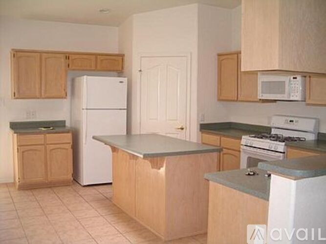 11339 South Kingman Avenue 3 Beds Condo for Rent - Photo gallery 3