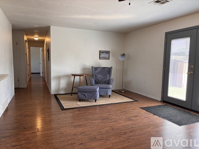 2664 SW 85th St 3 Beds Single Family Home for Rent - Photo gallery 3
