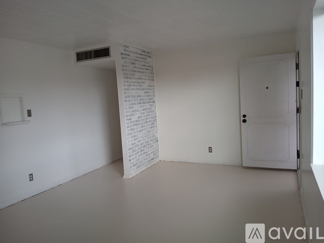6127 Tesuque Drive 3 Beds Single Family Home for Rent - Photo gallery 2