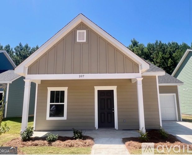 107 Lenox Circle 3 Beds Single Family Home for Rent - Photo gallery 1