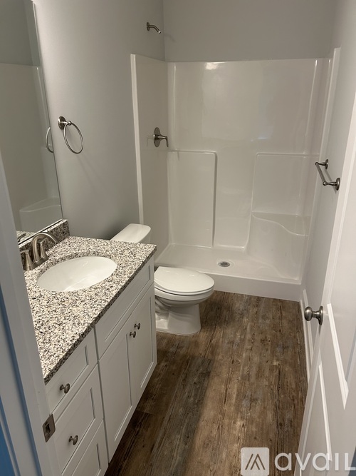 107 Lenox Circle 3 Beds Single Family Home for Rent - Photo gallery 2