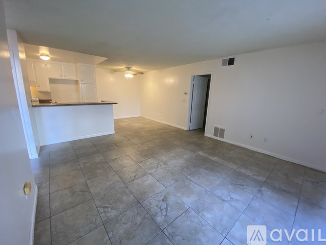 2521 West Sunflower Avenue 2 Beds Condo for Rent - Photo gallery 1