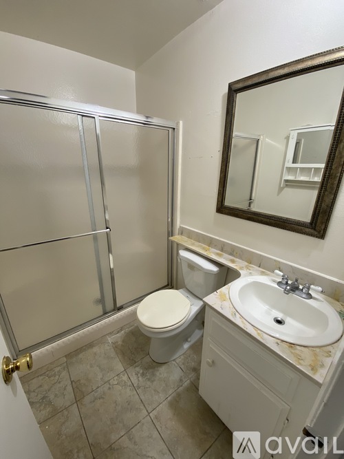 2521 West Sunflower Avenue 2 Beds Condo for Rent - Photo gallery 4