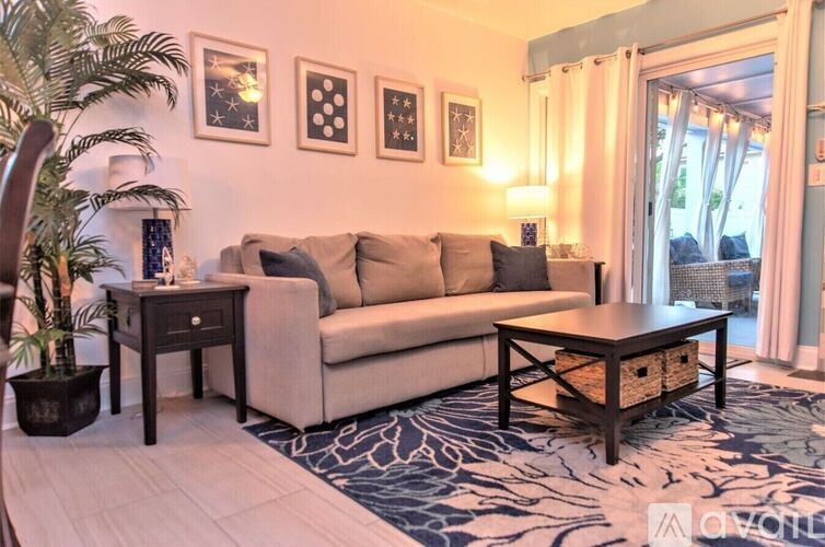 733 7th Avenue South 3 Beds Single Family Home for Rent - Photo gallery 5