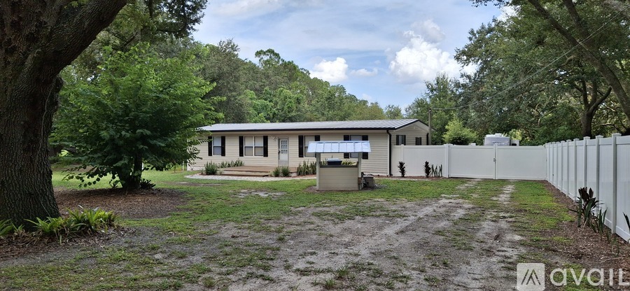 21 Crescent Ridge Road 3 Beds Single Family Home for Rent - Photo gallery 5