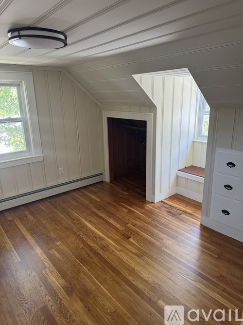 80 Orchard Avenue 3 Beds Single Family Home for Rent - Photo gallery 2