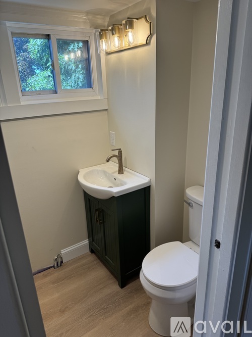 80 Orchard Avenue 3 Beds Single Family Home for Rent - Photo gallery 5